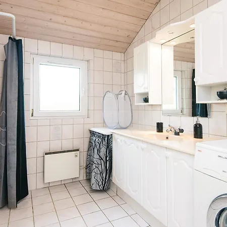 6 Person Holiday Home In Hemmet * Hemmet